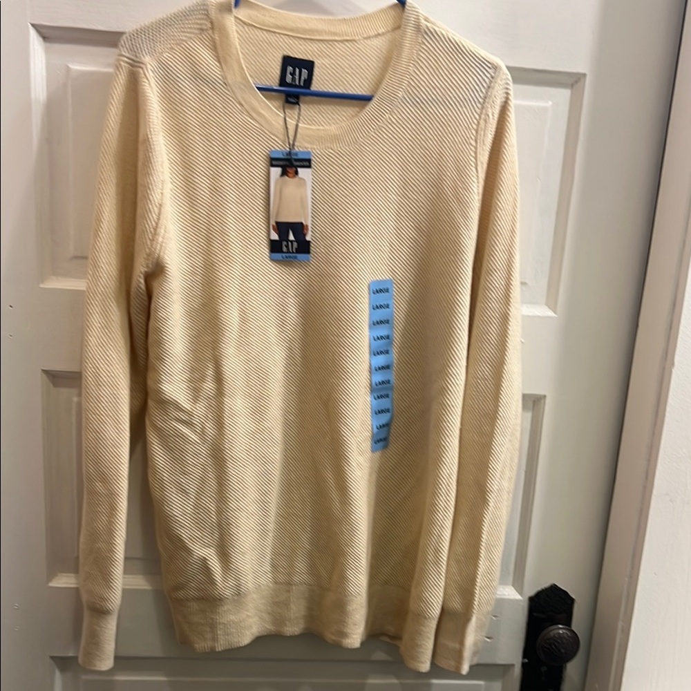 GAP Women Beige Sweater